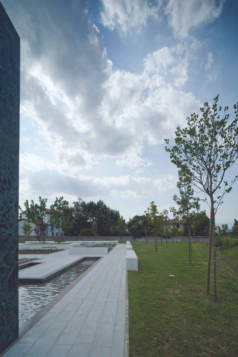 Open public place in Povegliano (TV), MICROSCAPE architecture_urban design AA MICROSCAPE architecture_urban design AA