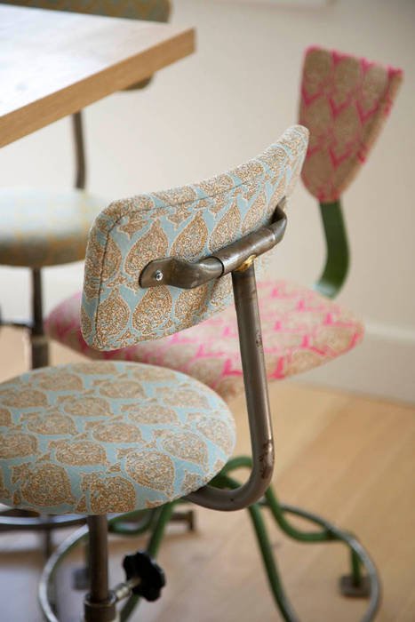 Vintage stools with colourful upholstery Concept Interior Design & Decoration Ltd Eclectic style kitchen Tables & chairs