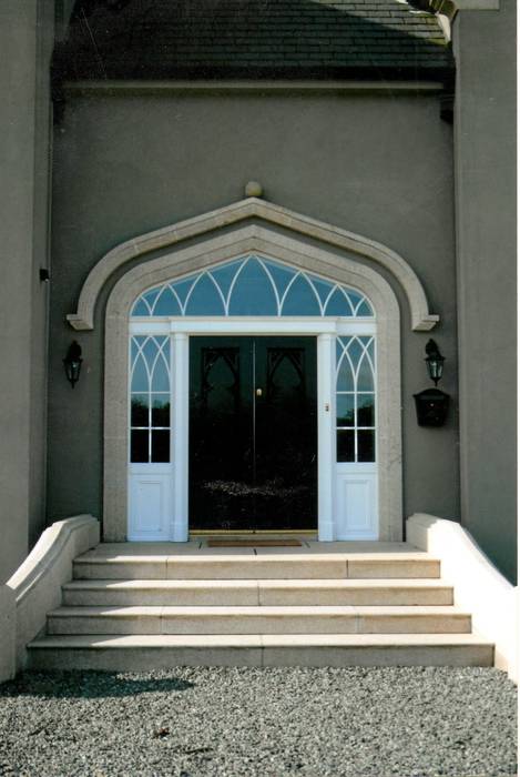 Dom jednorodzinny w Irlandii , Heliolux Design Heliolux Design Classic style windows & doors