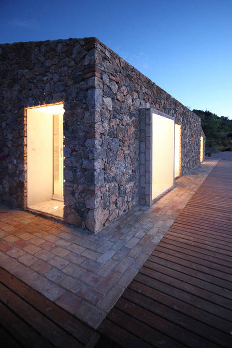 seaside single house, Modostudio | cibinel laurenti martocchia architetti associati Modostudio | cibinel laurenti martocchia architetti associati