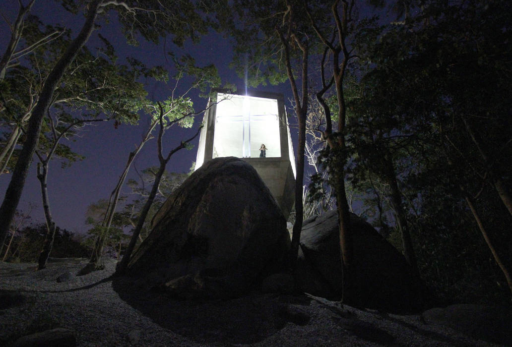 Sunset Chapel, BNKR Arquitectura BNKR Arquitectura Espacios