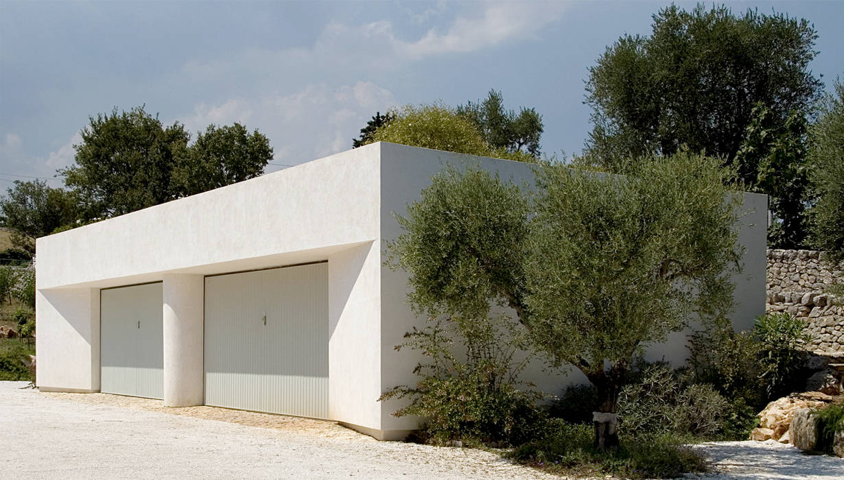 Autorimessa, Sergio Prozzillo Ass.ti Sergio Prozzillo Ass.ti Modern Garage and Shed Garages & sheds