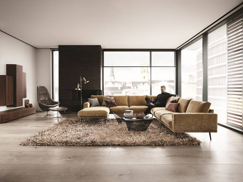 Carlton Sofa BoConcept Germany GmbH Moderne Wohnzimmer Couch,Gebäude,Möbel,Kompfort,Holz,Innenarchitektur,Schlafcouch,Fenster,Rollo,Schatten