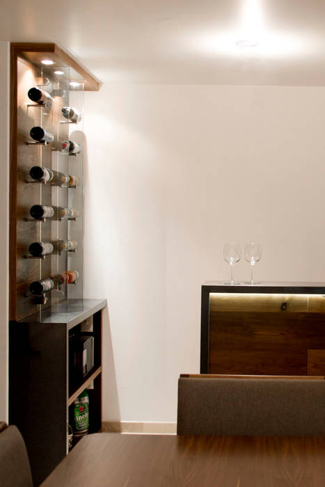 Barra Sierra Mojada, REM Arquitectos REM Arquitectos Modern dining room Wine racks