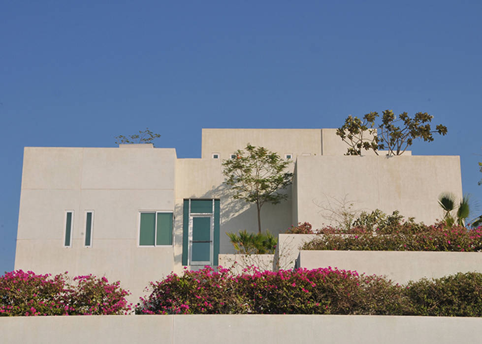 Beach Villa Baharain, Lo Studio Mammini Candido Lo Studio Mammini Candido Modern houses