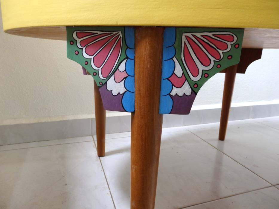 Butterfly coffee table, Art From Junk Pte Ltd Art From Junk Pte Ltd