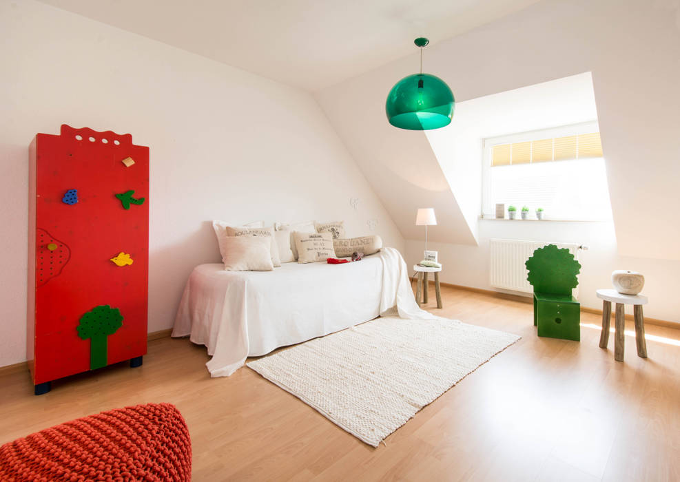 Kinderzimmer: modern von Luna Homestaging,Modern