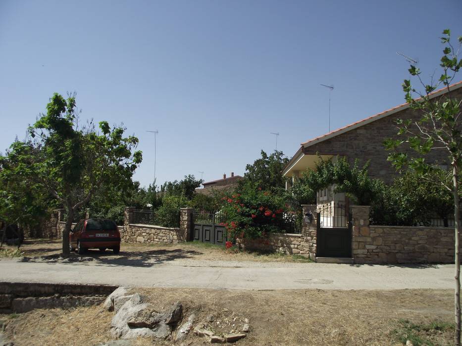 VIVIENDA UNIFAMILIAR , Meana Arquitectos Meana Arquitectos Casas de estilo rural