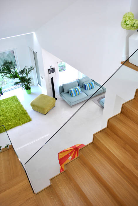 homify Salas de estar modernas