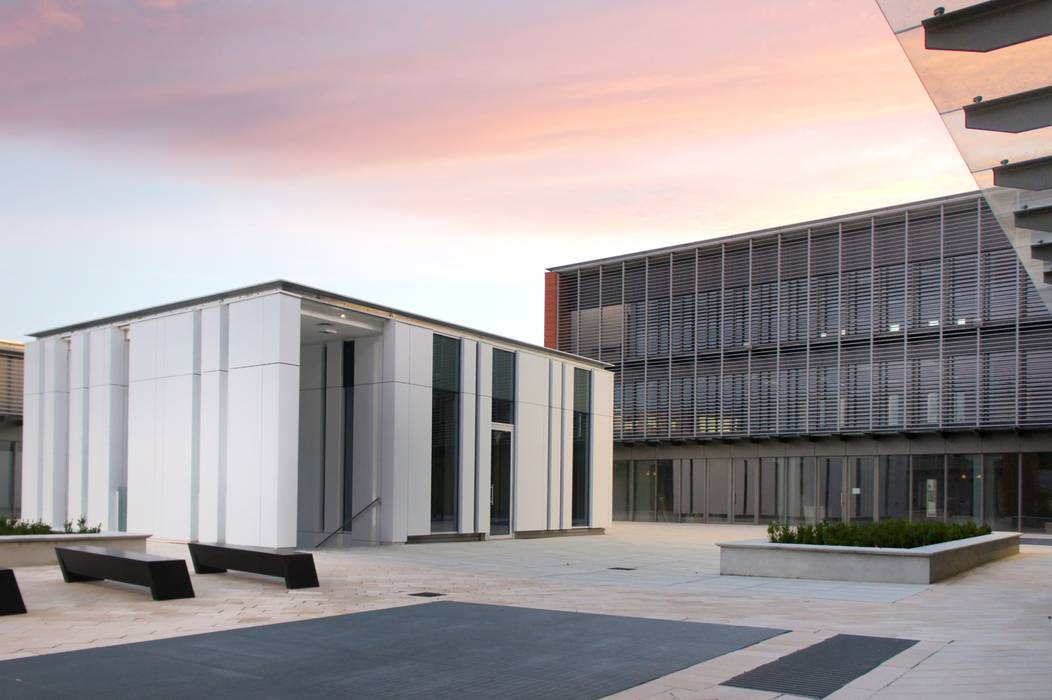 Centro Commerciale "Passeggeri", OB|A Studio di Architettura OB|A Studio di Architettura Spazi commerciali Centri commerciali
