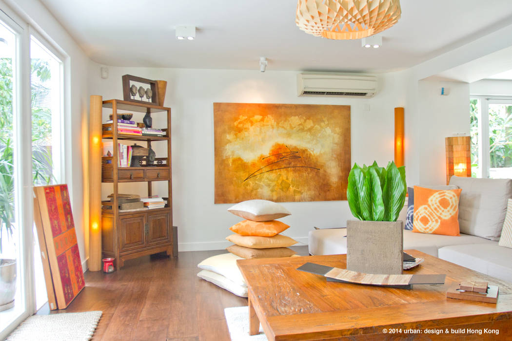 Greenfield Villa Hong Kong, Urban Design and Build: minimalist by Urban Design and Build, Minimalist Table,Furniture,Property,Window,Plant,Orange,Wood,Lighting,Interior design,Living room