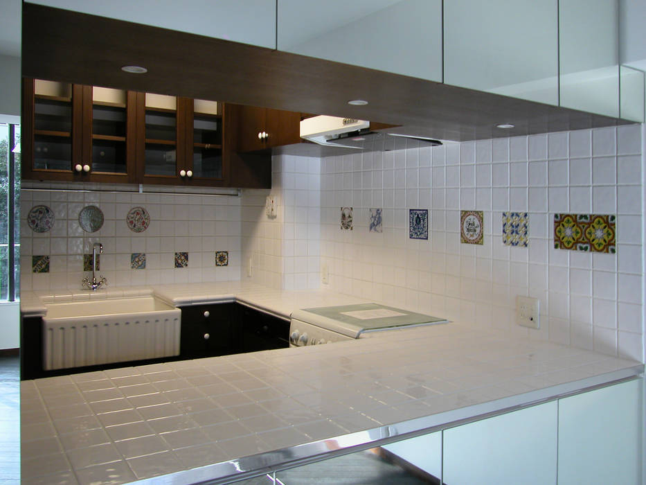 オーク材をつかってマンションリフォーム ユミラ建築設計室 モダンな キッチン