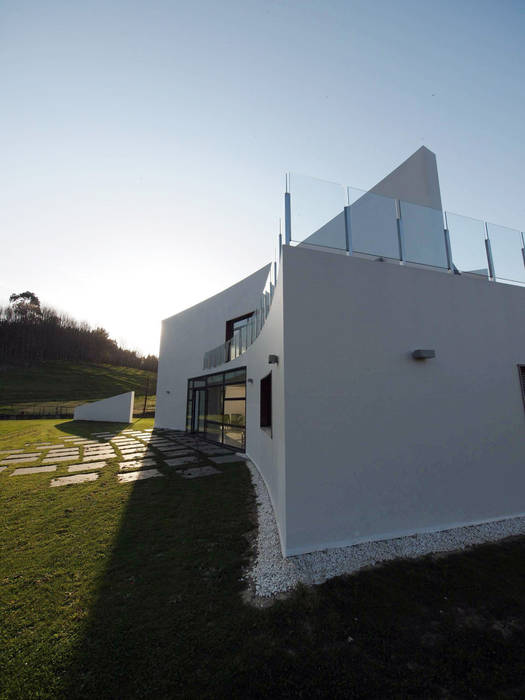 casa klip, Erredeeme Arquitectos slp Erredeeme Arquitectos slp Casas de estilo moderno