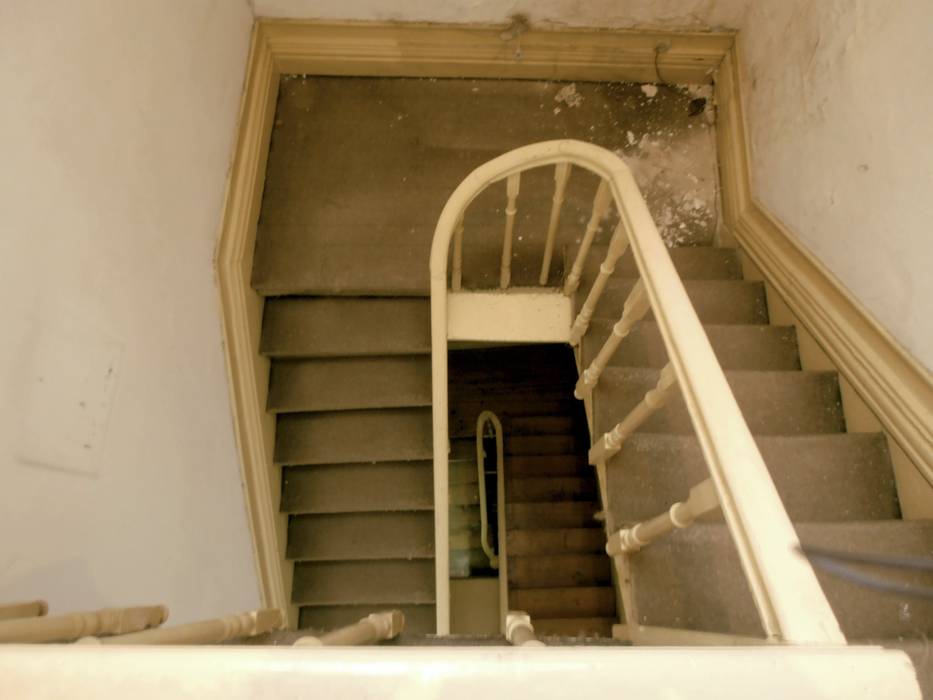 انتقائي  تنفيذ Tiago do Vale Arquitectos, إنتقائي   