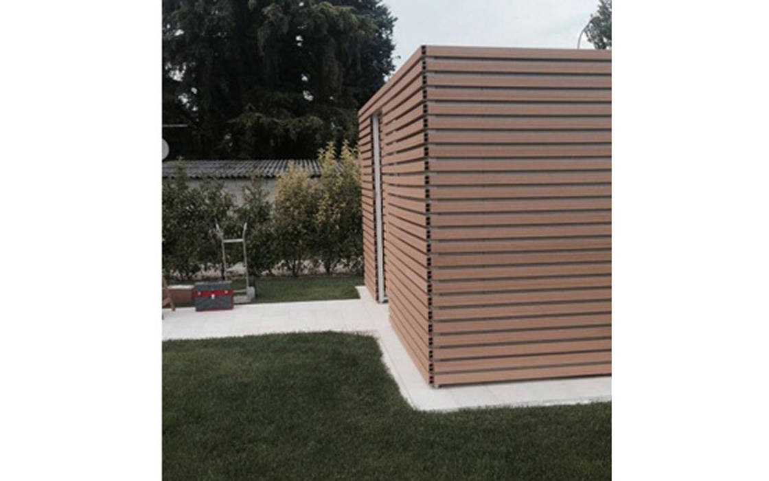 Progettazione e realizzazione di struttura esterna in una villa sul lago di Garda, Entrata Libera 48 Entrata Libera 48 Giardino minimalista Gazebi & Serre
