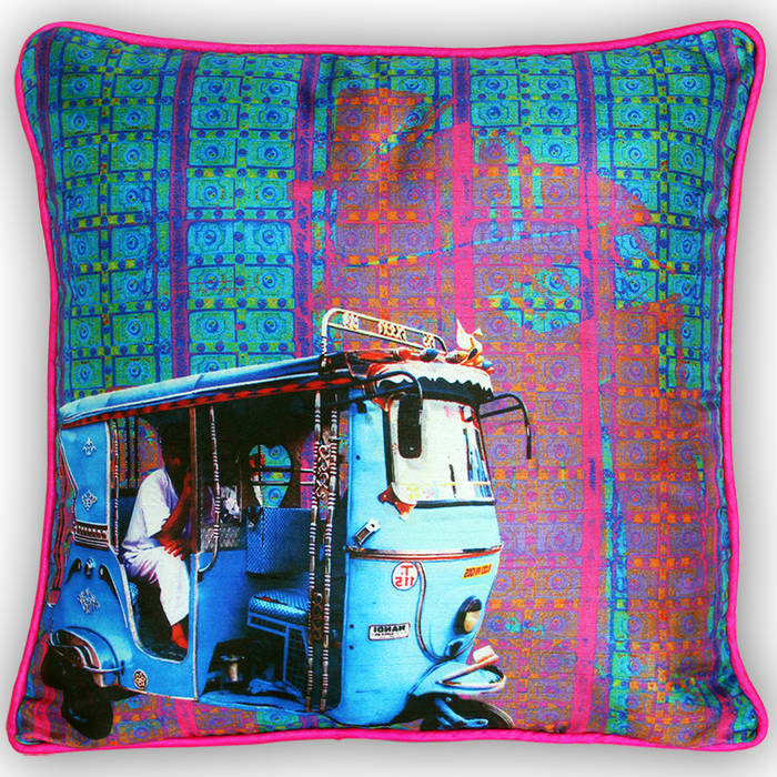 Electric Blue Poli Dupion Cushion Cover homify Asian style living room Accessories & decoration