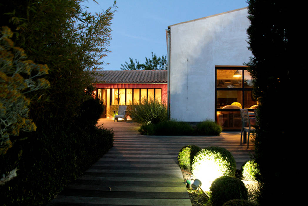 Jardin de nuit Alizé Chauvet Architecte - Designer intérieur Maisons industrielles