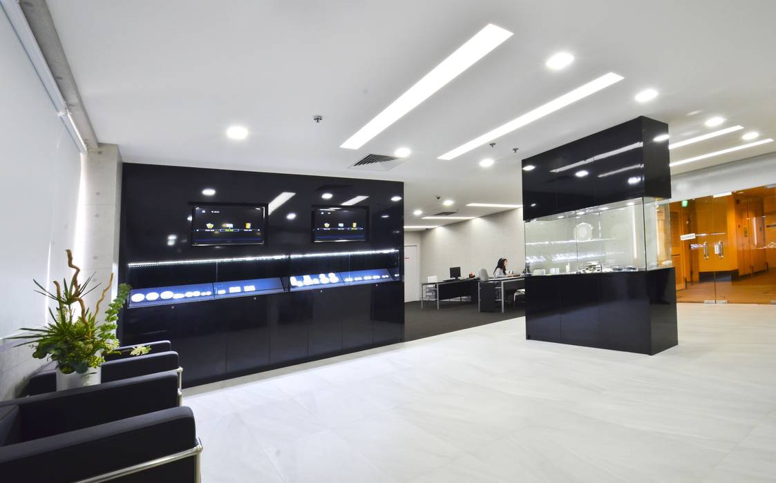 OFFICE FOR SILVER BULLION, JIA Studios LLP: industrial by JIA Studios LLP,Industrial