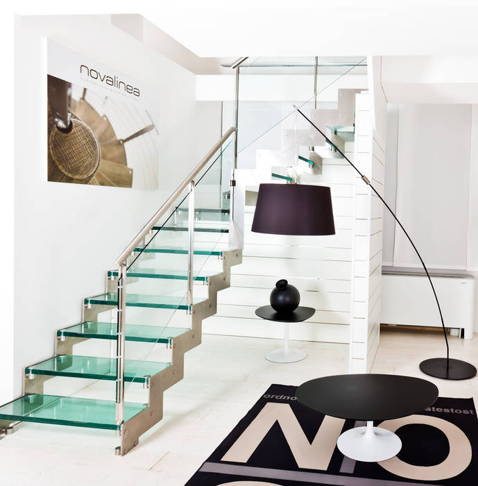 LASER EXCLUSIVE, Novalineascale Novalineascale Ingresso, Corridoio & Scale in stile minimalista Accessori & Decorazioni