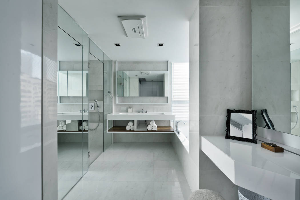 Harbour Green, Millimeter Interior Design Limited Millimeter Interior Design Limited Bathroom Mirror,Property,Tap,Building,Sink,Fixture,Plumbing fixture,Interior design,Bathroom,Rectangle