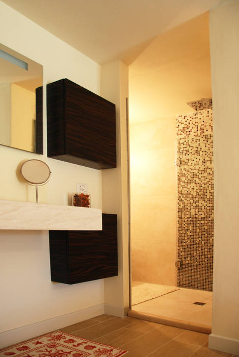 Ristrutturazione casa al mare: case in stile in stile moderno di ... Ristrutturare casa al mare