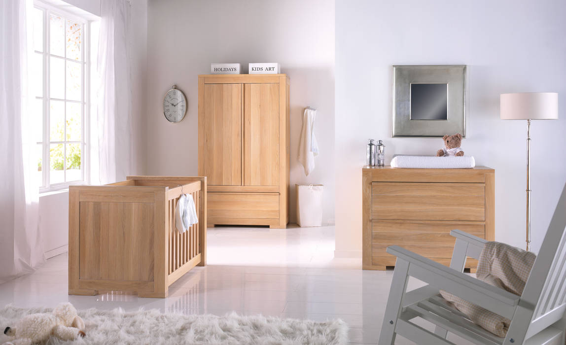 Bretagne Oak Nursery Furniture Set Adorable Tots Stanza dei bambini in stile classico Letti & Culle