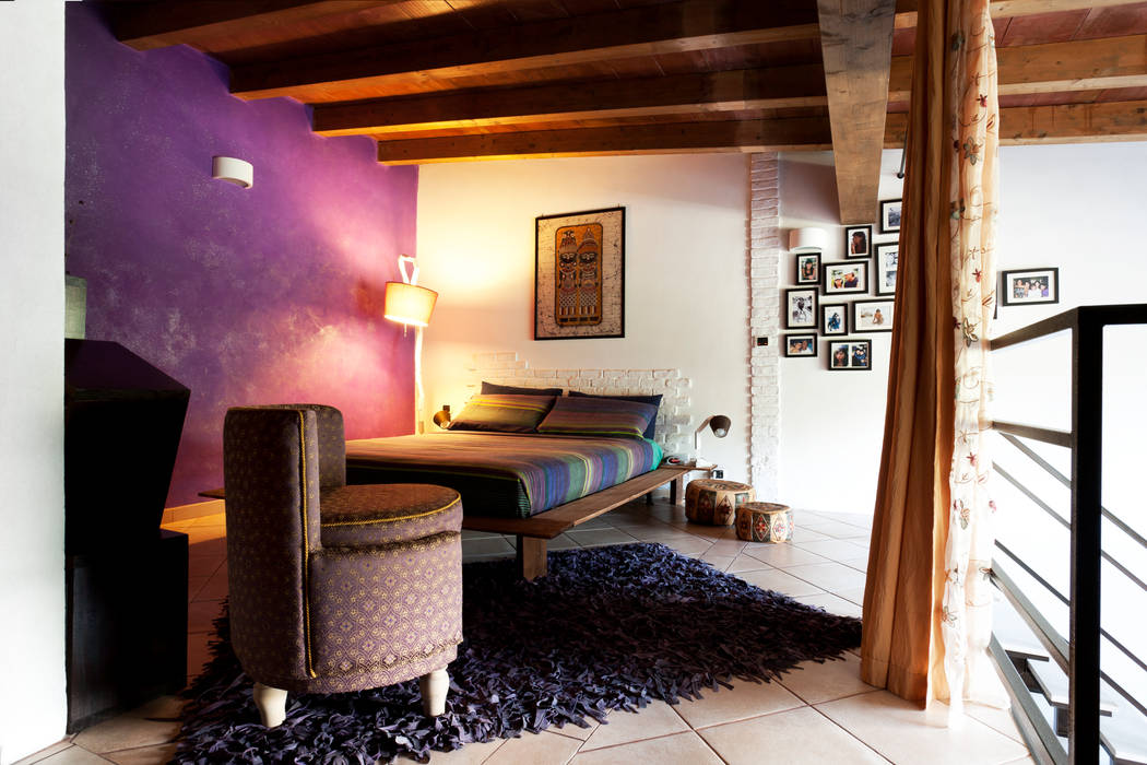 LOFT INTERNO B Eclectic style bedroom