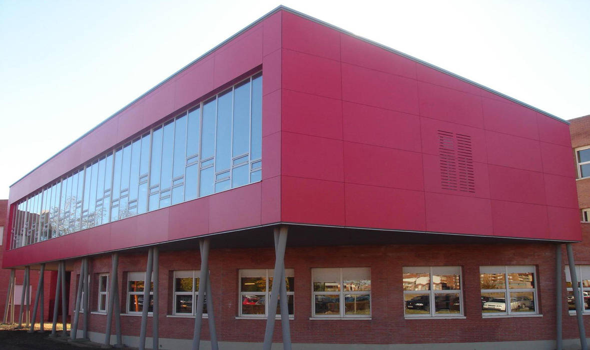 Ampliación de biblioteca Campus universitario León, URBAQ arquitectos URBAQ arquitectos Espacios comerciales Escuelas