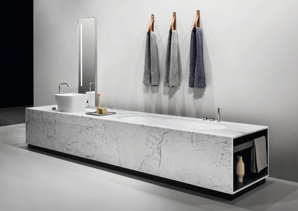 MAKROSYSTEMS, makro makro Minimalist style bathroom Bathtubs & showers