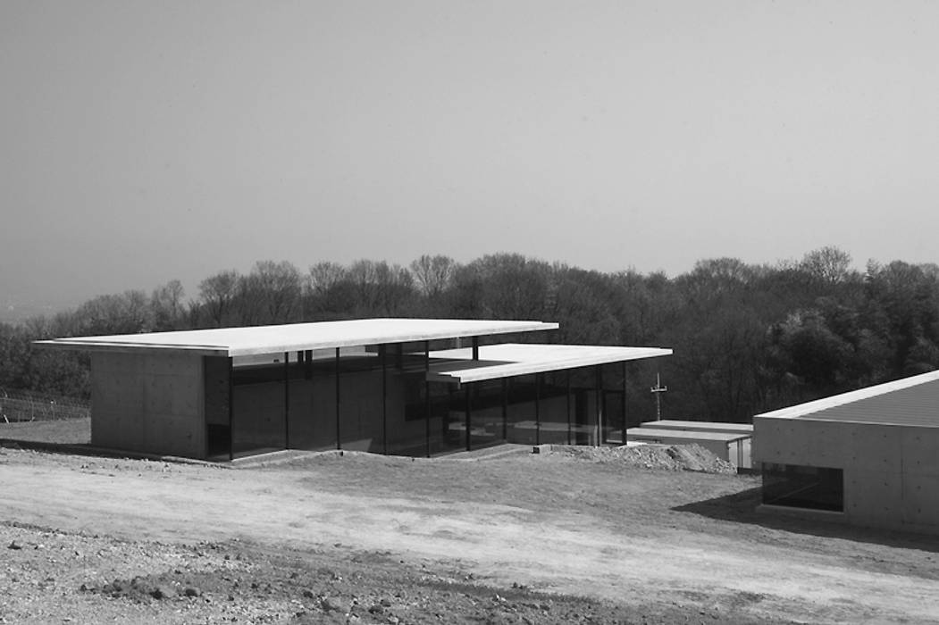 House in Yatakayama, 藤本寿徳建築設計事務所 藤本寿徳建築設計事務所 Дома в стиле модерн