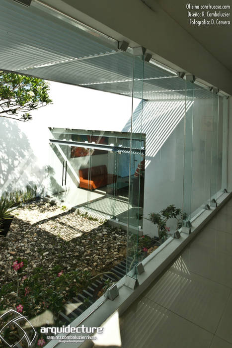 REMODELACIÓN OFICINAS CONSTRUCASA, Adagio Arquitectos Adagio Arquitectos