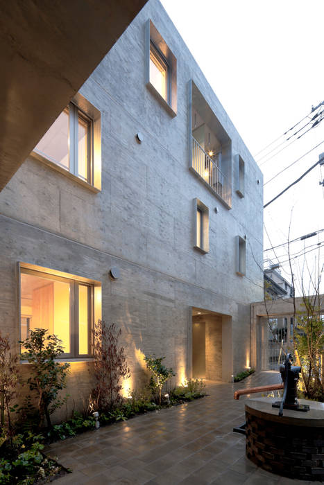 Yotsuya Tenera, KEY OPERATION INC. / ARCHITECTS KEY OPERATION INC. / ARCHITECTS Minimalist house