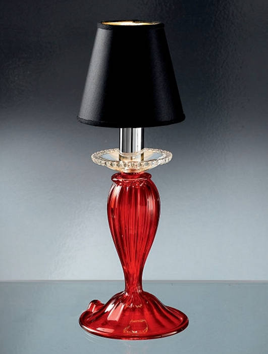 Red table lamp with black lampshade Vetrilamp Інші кімнати Інші предмети мистецтва