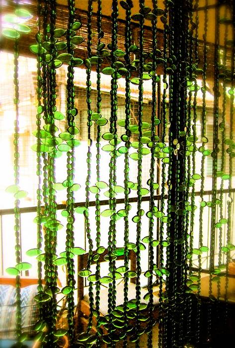 Topaz Leaf Bead Curtain, Memories of a Butterfly: Bead Curtains & Room Dividers Memories of a Butterfly: Bead Curtains & Room Dividers Other spaces Other artistic objects