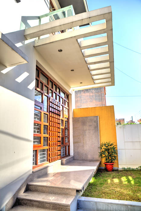 The House of Yellow Shadows, Studio An-V-Thot Architects Pvt. Ltd. Studio An-V-Thot Architects Pvt. Ltd. Casas modernas