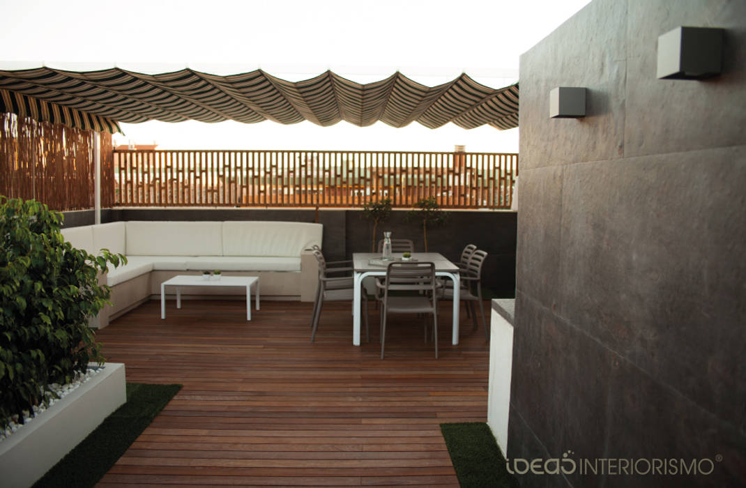 Terraza de diseño en Catarroja, Valencia, Ideas Interiorismo Exclusivo, SLU Ideas Interiorismo Exclusivo, SLU Balcones y terrazas