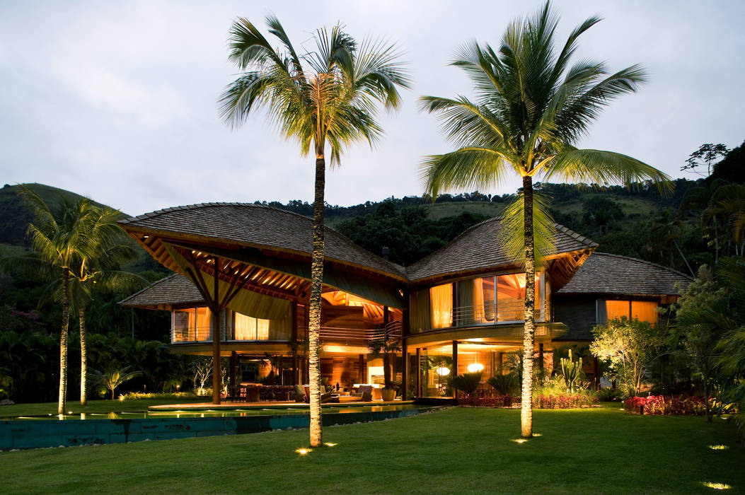 Casa Folha, Mareines+Patalano Arquitetura Mareines+Patalano Arquitetura Maisons tropicales