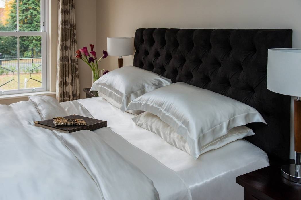 Pearl Silk Bed Linen Set Le Cocon Dormitorios de estilo moderno Accesorios y decoración