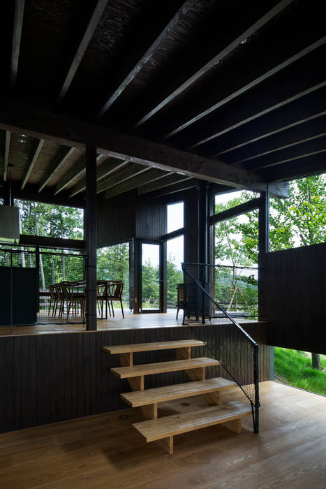 House in Sayo, 設計組織DNA 設計組織DNA モダンスタイルの 玄関&廊下&階段 シェード,木,インテリア・デザイン,工場,フィクスチャ,不動産,広葉樹,色合いと色合い,屋根,木