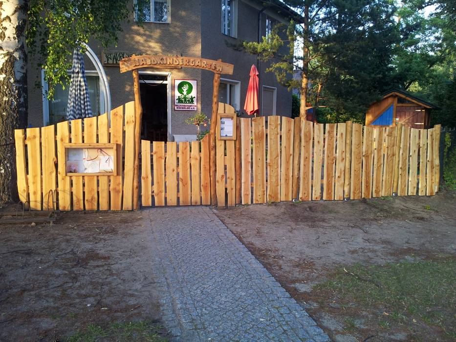 Waldkindergarten Eichwalde Gartenhaus, Houtwerken - Spielgeräte "Spielräume im traditionellen Holzbau" Houtwerken - Spielgeräte 'Spielräume im traditionellen Holzbau' Interior design