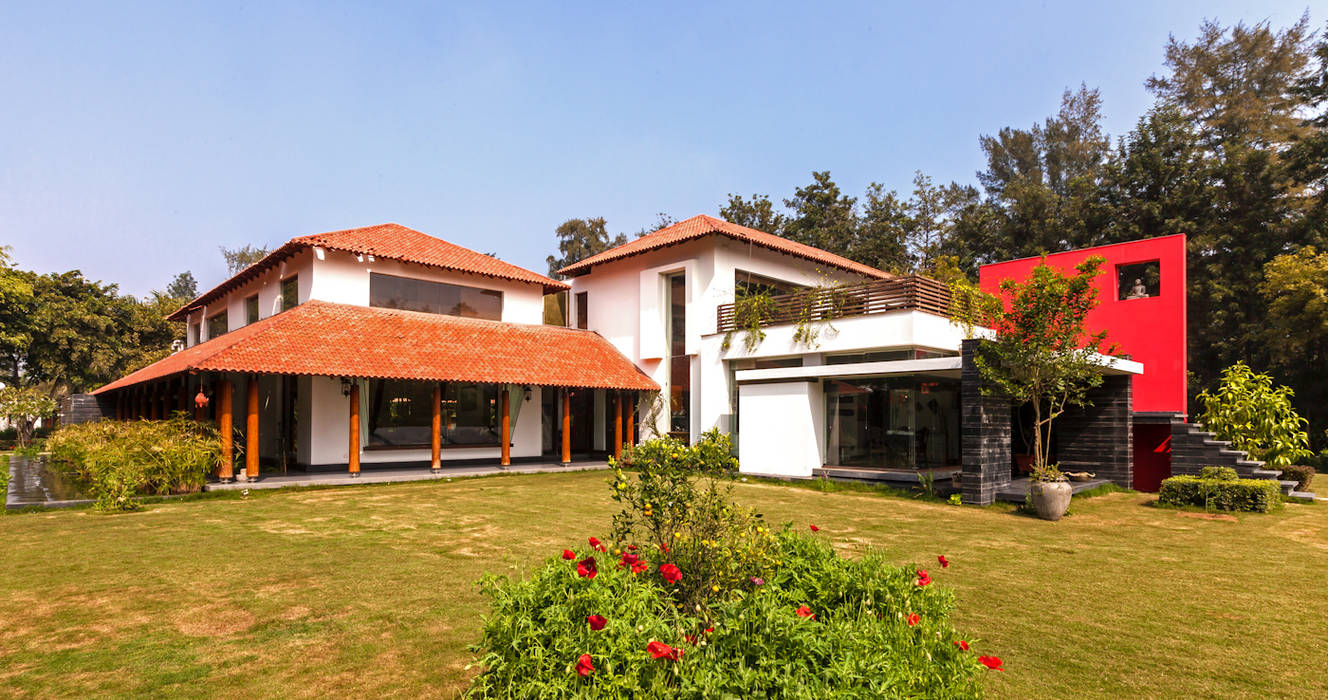 G Farm House, Kumar Moorthy & Associates Kumar Moorthy & Associates Eklektyczne domy