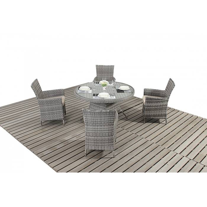 Bonsoni Rustic Round Dining 4 - Includes a Glass Top Circular Table, Four Chairs and a Parasol Rattan Garden Furniture homify Сад в тропическом стиле Мебель