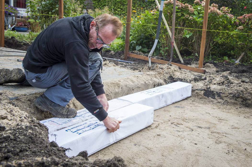 Rob verlinden legt hydroblob blokken aan tijdens rob's grote