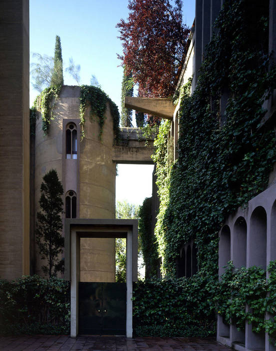 LA FABRICA, Ricardo Bofill Taller de Arquitectura Ricardo Bofill Taller de Arquitectura Espacios