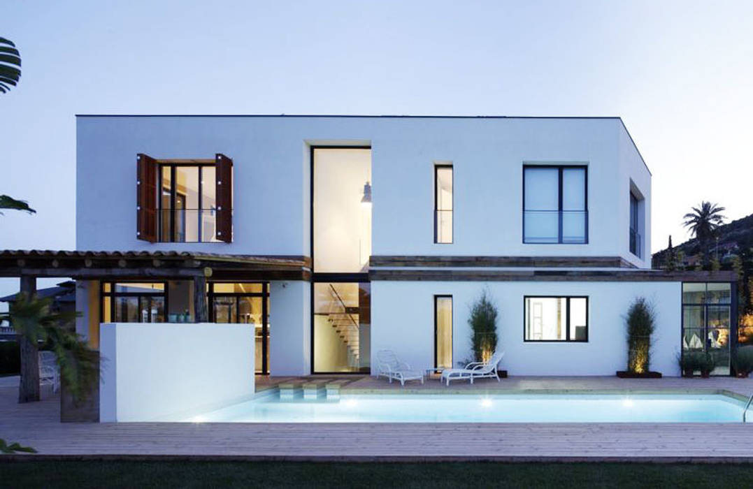 A House, 08023 Architects 08023 Architects Mediterrane Häuser