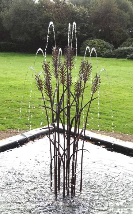 Miscanthus Fountain Humphrey Bowden Fountain Designer and Maker Daha fazla oda Heykeller