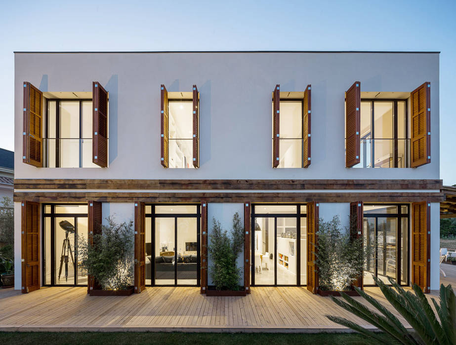 Fachada | Casa A 08023 Architects Casas de estilo mediterráneo