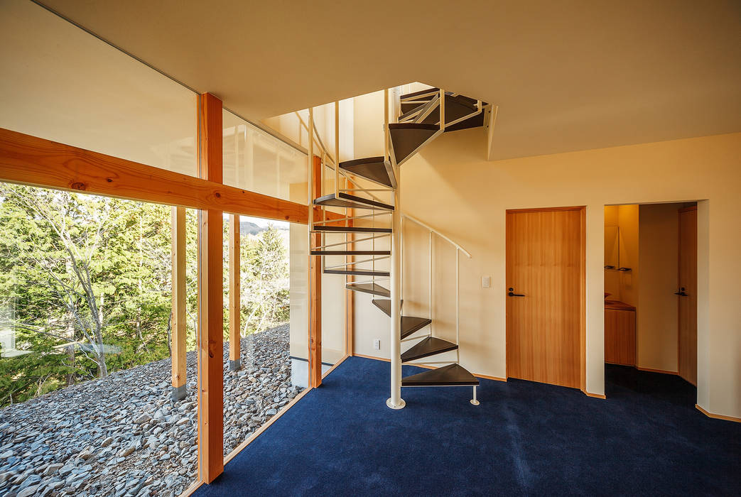 玄燈舎, 傳寶慶子建築研究所 傳寶慶子建築研究所 Modern Corridor, Hallway and Staircase