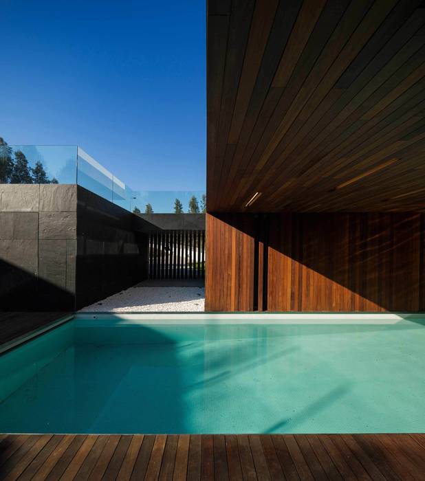 BE House, spaceworkers® spaceworkers® Piscinas de estilo moderno