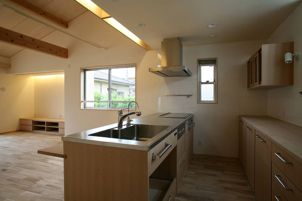 さいたまの家 ⅩⅡ, 八島建築設計室 八島建築設計室 Кухни в эклектичном стиле